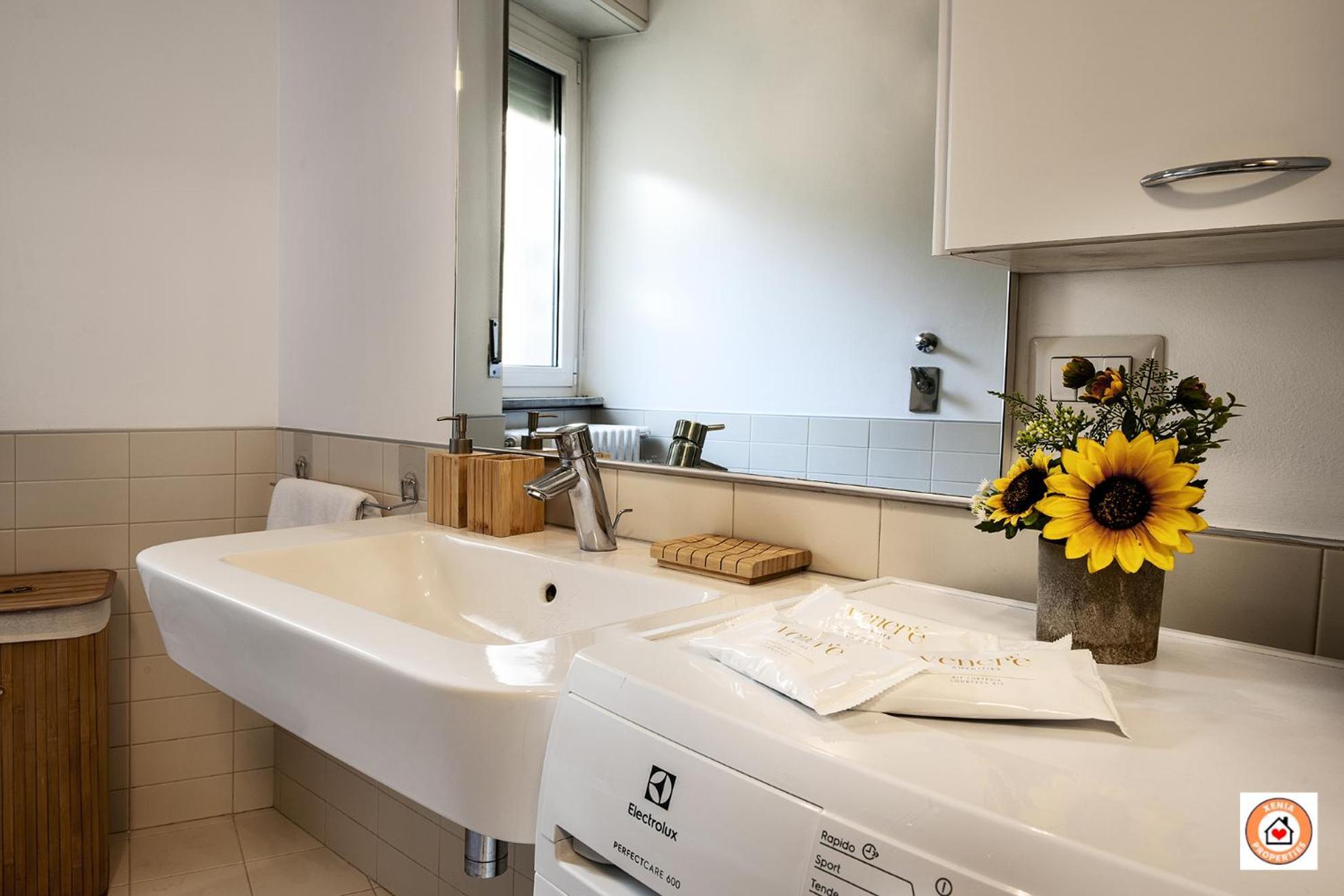 Perla Milanese - Lambrate & Politecnico * Milan